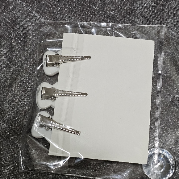 Colorful Fish Hair Clips Set - Picture 3 of 3